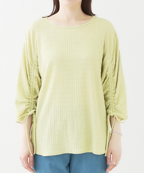 SHOO・LA・RUE(シューラルー)の「【洗える/S-LL】お袖シャーリングトップス(シャツ/ブラウス・レディース・ブラック/アイボリー/イエロー系その他・01/02/03/04)」の16枚目の写真