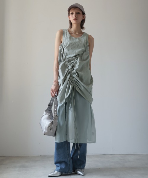 Ulysses（ユリシス）の「3way シャーリングデザインレイヤードワンピース（ワンピース・レディース・ライトグレー/ベージュ・F）」の4枚目の写真