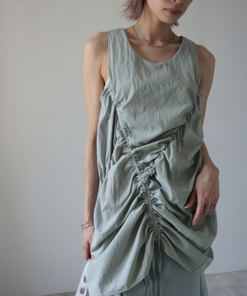 Ulysses（ユリシス）の「3way シャーリングデザインレイヤードワンピース（ワンピース・レディース・ライトグレー/ベージュ・F）」の14枚目の写真