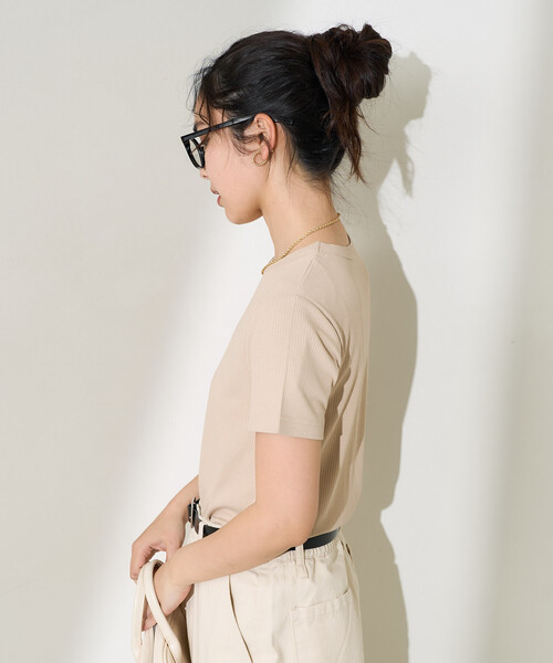 FREAK'S STORE(フリークスストア)の「<接触冷感/UVカット>ICE SUMMER ミニリブTシャツ/アイスサマーTシャツ(Tシャツ/カットソー・レディース・オフホワイト/ブラック/サックスブルー/ベージュ・フリ-)」の11枚目の写真