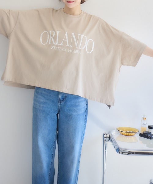 RU.TI.LE(ルチル)の「【RU.TI.LE】ビッグシルエットロゴT(Tシャツ/カットソー・レディース・グレイッシュベージュ/オレンジ/ホワイト・MEDIUM)」の2枚目の写真