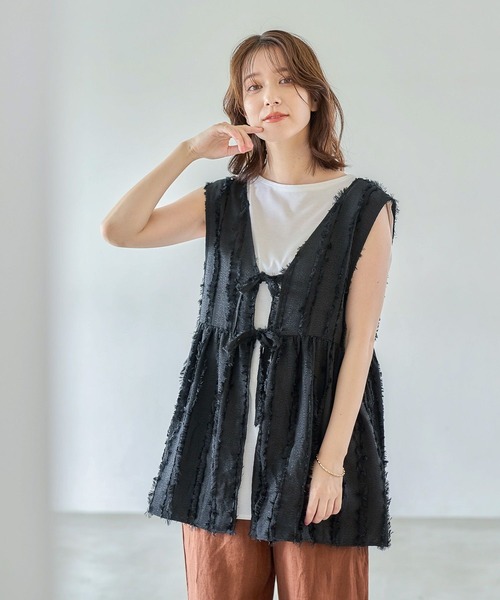 studio CLIP(スタディオクリップ)の「ダブルフロントフリンジジャガードジレ(ベスト・レディース・ブラウン/ブラック/ベージュ・FREE)」の4枚目の写真