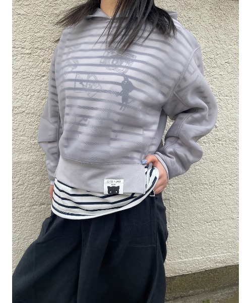 Rydia（リディア）の「シアーダンボールフーディー（パーカー・レディース・ブラック/ライトグレー/イエロー・M）」の6枚目の写真