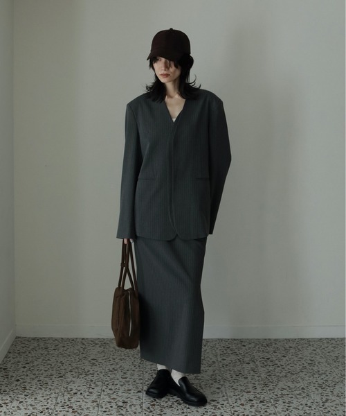 anuke（アンヌーク）の「Collarless Over Jacket（テーラードジャケット・レディース・チャコールグレー/グレー・38inch/36inch）」の4枚目の写真