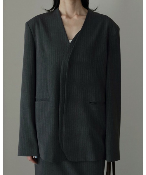 anuke（アンヌーク）の「Collarless Over Jacket（テーラードジャケット・レディース・チャコールグレー/グレー・38inch/36inch）」の11枚目の写真