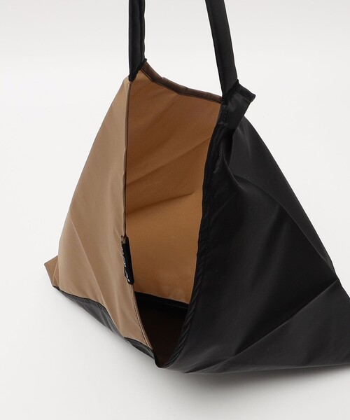 MELO（メロ）の「＜MELO＞2TONE トライアングル トートバッグ（トートバッグ・レディース・ターコイズブルー系/ブラック・FREE）」の18枚目の写真