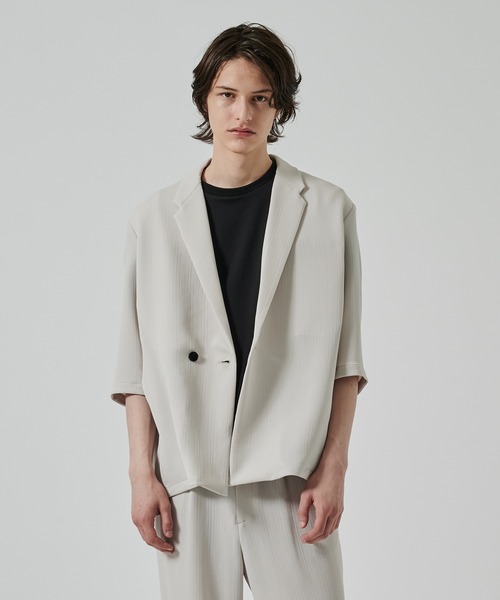 PLEATS HALF SLEEVE JACKET（テーラードジャケット）｜STUDIOUS