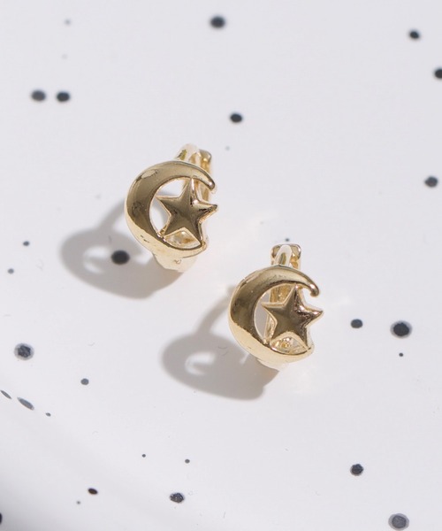 LINFA　（リンファ）の「ワンタッチ　ミニマム　ムーンモチーフピアス（ピアス（両耳用）・レディース・ゴールド/シルバー・FREE）」の2枚目の写真