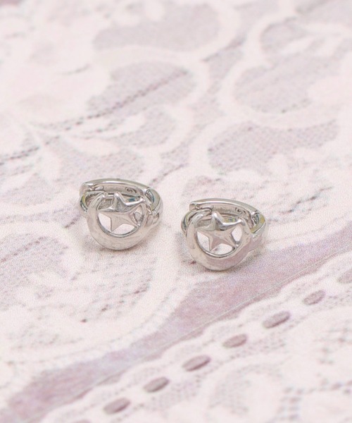 LINFA　（リンファ）の「ワンタッチ　ミニマム　ムーンモチーフピアス（ピアス（両耳用）・レディース・ゴールド/シルバー・FREE）」の6枚目の写真