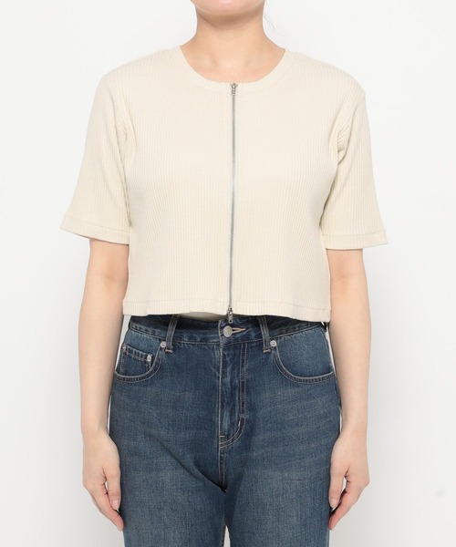 LOWRYS FARM(ローリーズファーム)の「WZIPリブカーディガンSS 498290(カーディガン/ボレロ・レディース・パープル/チャコールグレー/アイボリー/ブラウン・SHORT/LONG)」の5枚目の写真