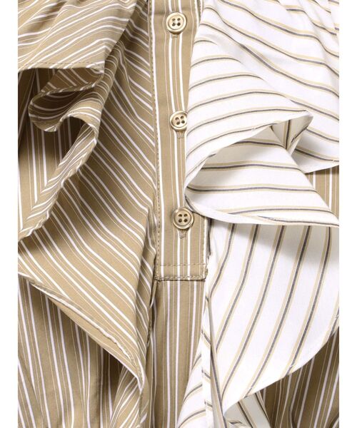 MURUA（ムルーア）の「カスケードスウィッチングフリルシャツ（シャツ/ブラウス・レディース・ブラック/ベージュ・FREE）」の12枚目の写真