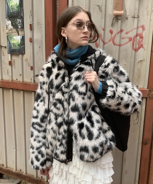 フランス製　シルク【LEONARD】ファージャケット　紫 Leonard Scarf Black Pink Aqua Blue Floral - Large Square