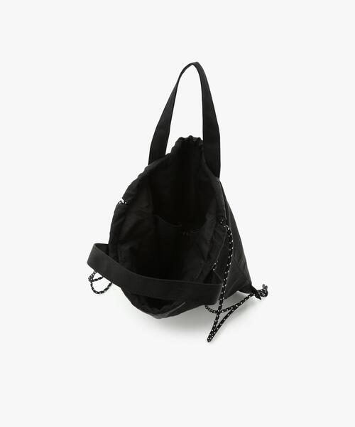 To b. by agnes b.（トゥービーバイアニエスベー）の「ナイロン 2WAYバッグ（バックパック/リュック・レディース・ブラック・FREE）」の4枚目の写真