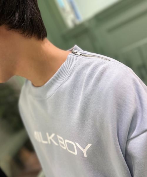 MILKBOY(ミルクボーイ)の「ZIP LOGO スウェット(スウェット・レディース・C/D/A/B・FREE)」の14枚目の写真