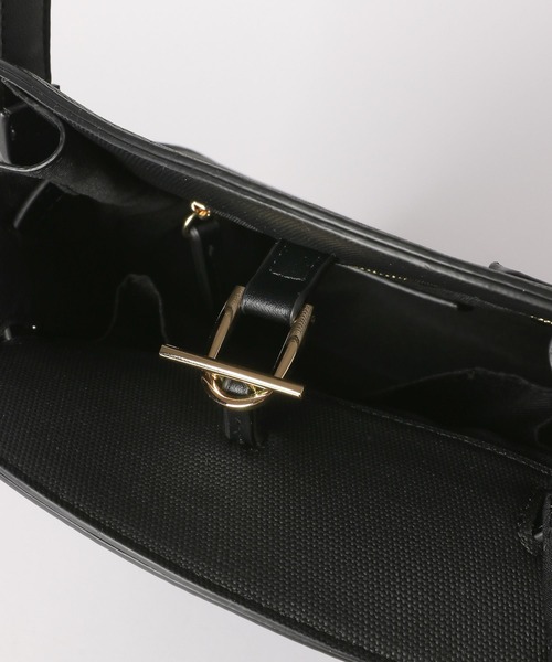 Andemiu（アンデミュウ）の「メタルベルトショルダー572529（ショルダーバッグ・レディース・ホワイト/ブラック・FREE）」の11枚目の写真