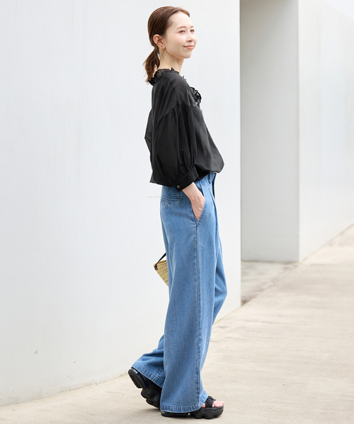 SLOBE IENA(スローブイエナ)の「カールマイヤーミニフリル 5分袖ブラウス(シャツ/ブラウス・レディース・ブラウン/ブラック・FREE)」の8枚目の写真