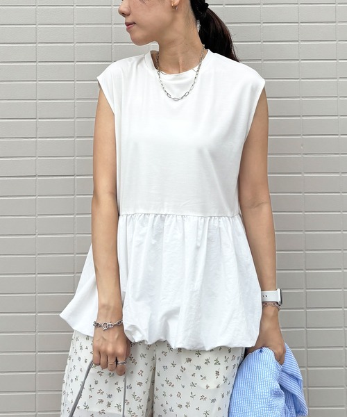 ISOOK（アイスー）の「【ISOOK / アイスー】バルーンペプラムフレンチT / シンプルトップス チュニック ロング丈 クルーネック ラウンドネック ノースリーブ フレンチスリーブ カットソー ブラウス 白T 黒T ホワイト ブラック ZOZOTOWN限定（シャツ/ブラウス・レディース・ブラック/ホワイト・FREE）」の10枚目の写真