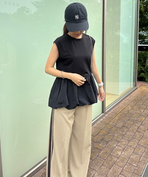 ISOOK（アイスー）の「【ISOOK / アイスー】バルーンペプラムフレンチT / シンプルトップス チュニック ロング丈 クルーネック ラウンドネック ノースリーブ フレンチスリーブ カットソー ブラウス 白T 黒T ホワイト ブラック ZOZOTOWN限定（シャツ/ブラウス・レディース・ブラック/ホワイト・FREE）」の14枚目の写真