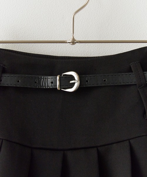 ROOPTOKYO(ループトウキョウ)の「Pleated skirt with belt / ベルト付き プリーツスカート(スカート・レディース・グレー/ブラック・FREE)」の14枚目の写真