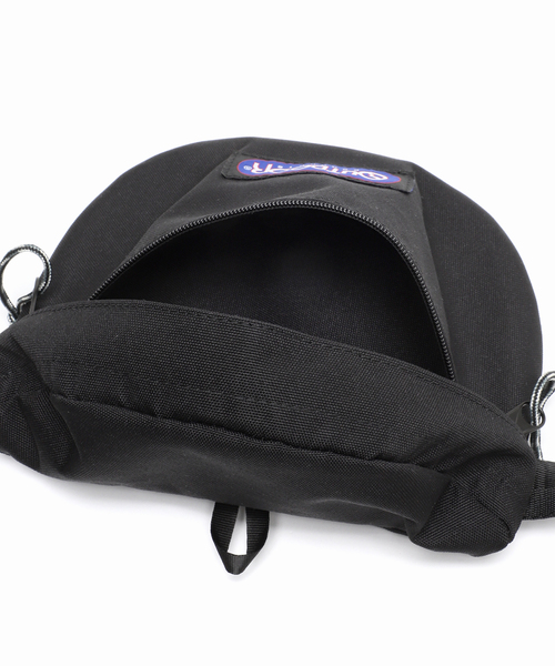 OUTDOOR PRODUCTS(アウトドアプロダクツ)の「OUTDOOR PRODUCTS ex WAIST POUCH ユニセックス使用可(ボディバッグ/ウエストポーチ・レディース・ブラック・FREE)」の12枚目の写真
