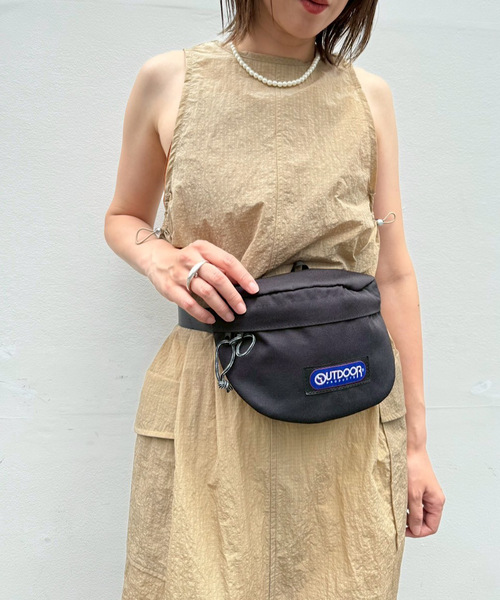 OUTDOOR PRODUCTS(アウトドアプロダクツ)の「OUTDOOR PRODUCTS ex WAIST POUCH ユニセックス使用可(ボディバッグ/ウエストポーチ・レディース・ブラック・FREE)」の15枚目の写真