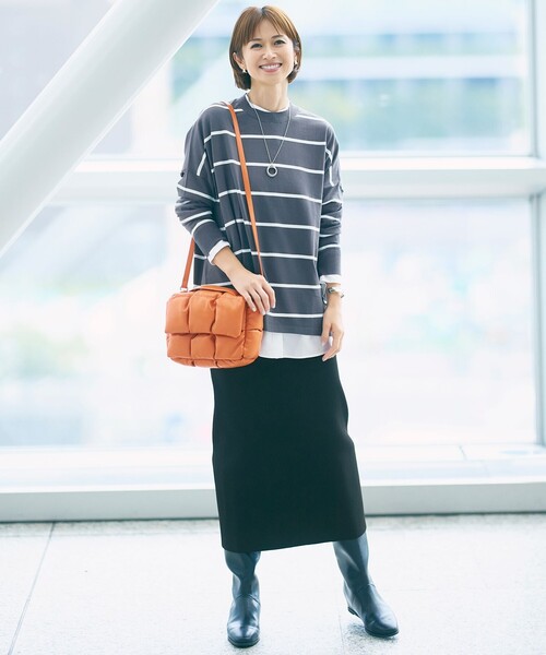 自由区(ジユウク)の「SOMELOSバンドカラー ブラウス(シャツ/ブラウス・レディース・アイボリー系/グレー系1/ふじ色系1・32)」の4枚目の写真