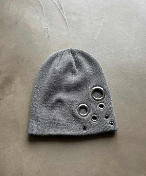 SHAGGIE（シャギー）の「【ViVi掲載】アイレット付きルーズニット帽（ニットキャップ/ビーニー・レディース・ブラック/グレー/ホワイト・FREE）」の10枚目の写真