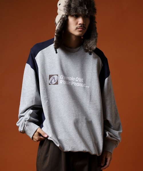 NERDY(ノルディ)の「カラーブロックスウェットシャツ(スウェット・メンズ・ベージュ/グレー系その他/グレー・S/M/L)」の22枚目の写真