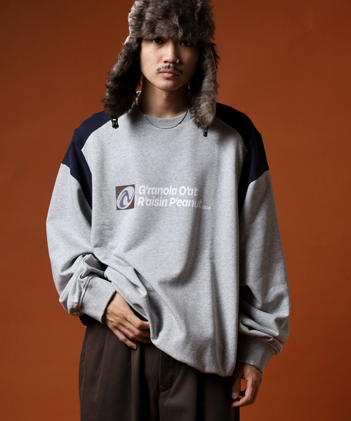 NERDY(ノルディ)の「カラーブロックスウェットシャツ(スウェット・メンズ・ベージュ/グレー系その他/グレー・S/M/L)」の21枚目の写真