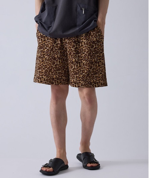  j.n.r.d（ジェー・エヌ・アール・ディー）の「【接触冷感・吸水速乾】【セットアップ対応】j.n.r.d/ウェーブワッフルショートパンツ（その他パンツ・メンズ・ブルー/ブラウン/ネイビー・L/M/LL）」の2枚目の写真