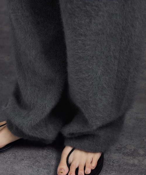 SALON adam et rope'(サロン アダム エ ロペ)の「フォックスカシミヤ混パンツ / セットアップ対応(その他パンツ・レディース・グレー/ベージュ系その他・FREE)」の11枚目の写真