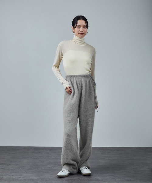 SALON adam et rope'(サロン アダム エ ロペ)の「フォックスカシミヤ混パンツ / セットアップ対応(その他パンツ・レディース・グレー/ベージュ系その他・FREE)」の17枚目の写真