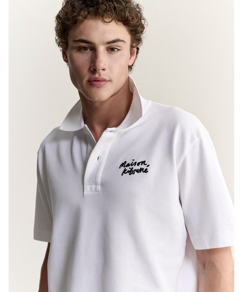 Maison Kitsune(メゾンキツネ)の「MAISON KITSUNE HANDWRITING COMFORT POLO(ポロシャツ・メンズ・ホワイト×ブラック/ブラック×ホワイト/ネイビー・XS/S/M/L/XL)」の8枚目の写真