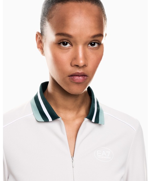 EMPORIO ARMANI EA7（エンポリオアルマーニイーエーセブン）の「【エンポリオ アルマーニ EA7】Golf Pro 長袖ポロシャツ VENTUS7テクニカルファブリック（ポロシャツ・レディース・ライトグレー・LARGE/SMALL/X-SMALL）」の4枚目の写真