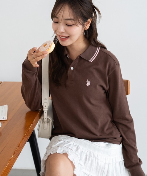 U.S. POLO ASSN.（ユーエスポロアッスン）の「∴WEGO/【大人気アイテムが26春夏も再入荷★】U.S. POLO ASSN.別注ラインポロシャツ(長袖)（ポロシャツ・レディース・アイボリー/コーラル/ネイビー/グレー/ブラック/ブラウン・LARGE/MEDIUM/SMALL）」の4枚目の写真
