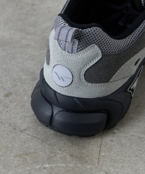HI-TEC（ハイテック）の「【HIｰTEC】ADV RACER（スニーカー・メンズ・グレー/ホワイト・25cm/24cm/23cm）」の12枚目の写真