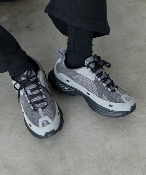 HI-TEC（ハイテック）の「【HIｰTEC】ADV RACER（スニーカー・メンズ・グレー/ホワイト・25cm/24cm/23cm）」の9枚目の写真