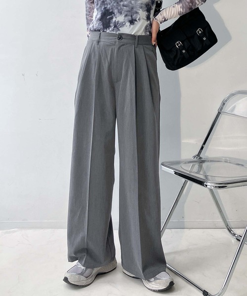 AS KNOW AS plus(アズノゥアズプラス)の「♪センタープレス タックワイドスラックスパンツ セットアップ可能(スラックス・レディース・ブラック/モカ/グレー・FREE)」の3枚目の写真