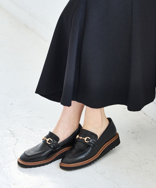 Juze（ジュゼ）の「ビットローファー/軽量（ローファー・レディース・ブラック/ベージュ・M/L）」の2枚目の写真