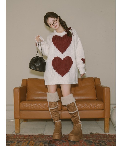 Darich（ダーリッチ）の「ハートロゴローゲージニットチュニック（ニット/セーター・レディース・ブラウン/アイボリー/グレー・FREE）」の5枚目の写真