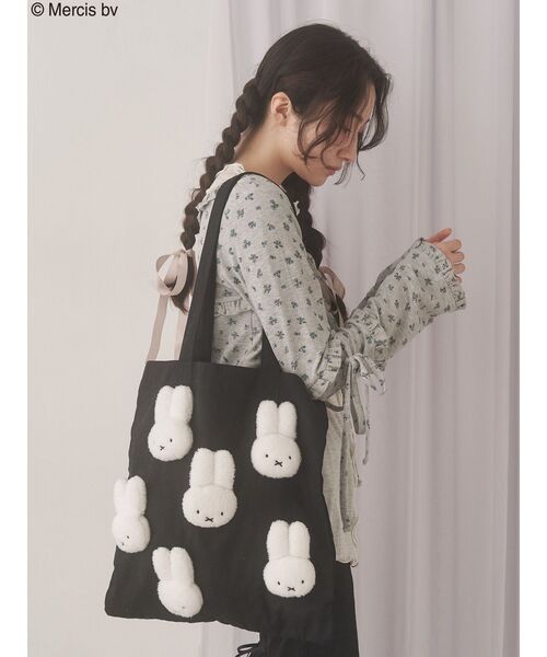 merry jenny(メリージェニー)の「もこもこmiffyトート(トートバッグ・レディース・アイボリー/ブラック・FREE)」の1枚目の写真