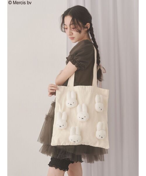 merry jenny(メリージェニー)の「もこもこmiffyトート(トートバッグ・レディース・アイボリー/ブラック・FREE)」の10枚目の写真