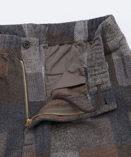 SHIPS（シップス）の「SHIPS: AUTHENTIC コットン ツイード イージーパンツ（その他パンツ・メンズ・ダークグレー/ブラウン/ネイビー/その他・SMALL/MEDIUM/LARGE/X-LARGE）」の17枚目の写真