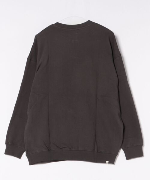 BILLABONG(ビラボン)の「BILLABONG レディース MESSAGE ARCH LOOSE C トレーナー 【2025年秋冬モデル】/ビラボンフロントプリントプルオーバースウェットトレーナー(スウェット・レディース・グレー/オフホワイト/ホワイト・LARGE/MEDIUM)」の4枚目の写真