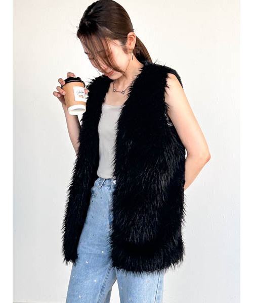 LAUTREAMONT（ロートレアモン）の「【WEB別注】ノーカラーのショート