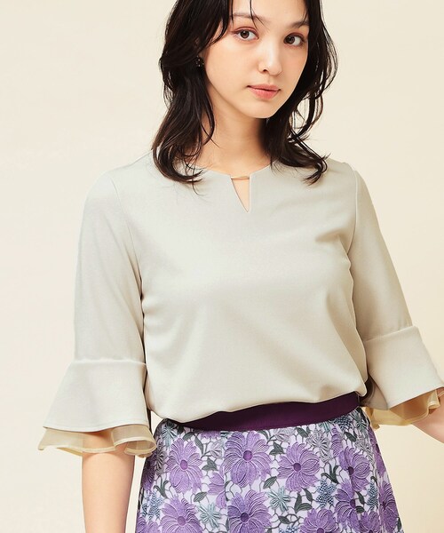 Sunauna（スーナウーナ）の「【4色展開／袖ラッフル】プルオーバー（Tシャツ/カットソー・レディース・ブラック/ネイビー/ライトベージュ/グリーン系・34/38/40）」の3枚目の写真