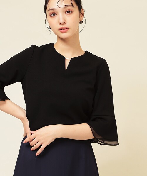 Sunauna（スーナウーナ）の「【4色展開／袖ラッフル】プルオーバー（Tシャツ/カットソー・レディース・ブラック/ネイビー/ライトベージュ/グリーン系・34/38/40）」の2枚目の写真