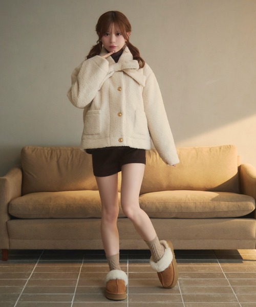 TITTY&CO.（ティティーアンドコー）の「リボンボアジャケット（その他アウター・レディース・ベージュ/モカ/アイボリー・FREE）」の5枚目の写真