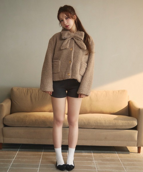 TITTY&CO.（ティティーアンドコー）の「リボンボアジャケット（その他アウター・レディース・ベージュ/モカ/アイボリー・FREE）」の9枚目の写真