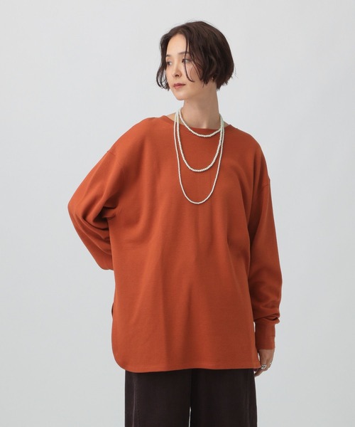 LEPSIM(レプシィム)の「2WAYヘンリーネックチュニック 580595(Tシャツ/カットソー・レディース・ブラック/カーキ/オレンジ/アイボリー・FREE)」の1枚目の写真